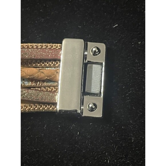 Fashion Multi-layer Leather Crystal Wrap Bracelets with Magnetic Buckle - Picture 7 of 11